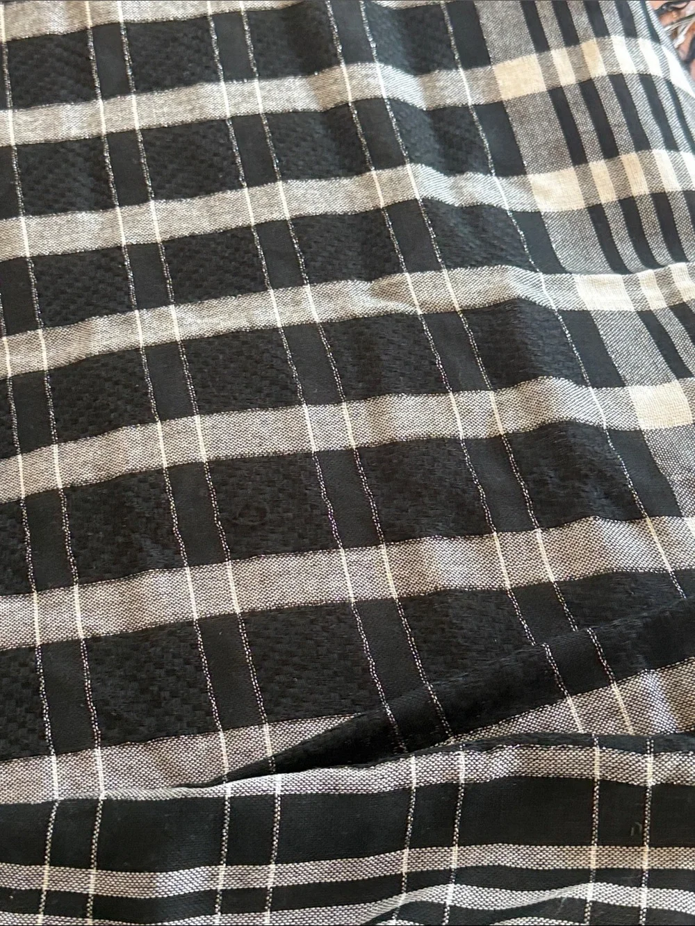 Express Black and white scarf with silver tinsel sqaure shaped